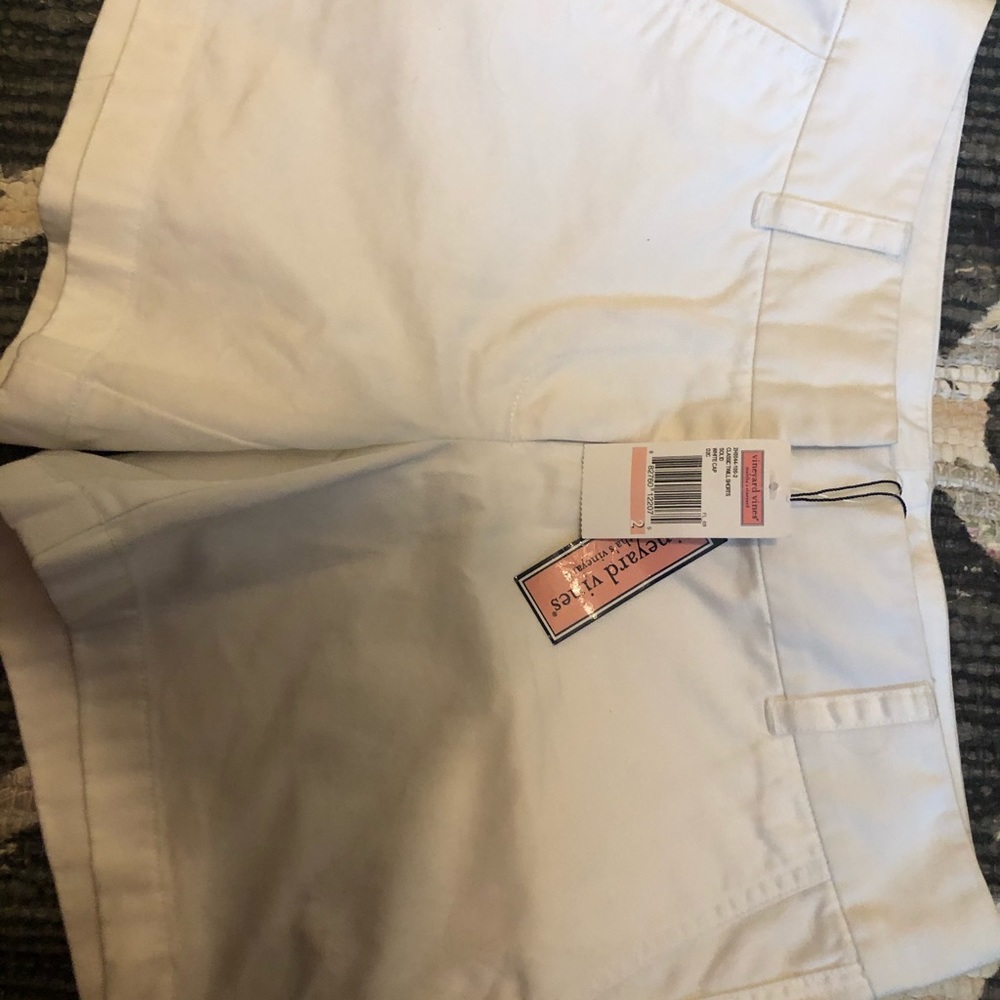 Vineyard Vines classic twill shorts